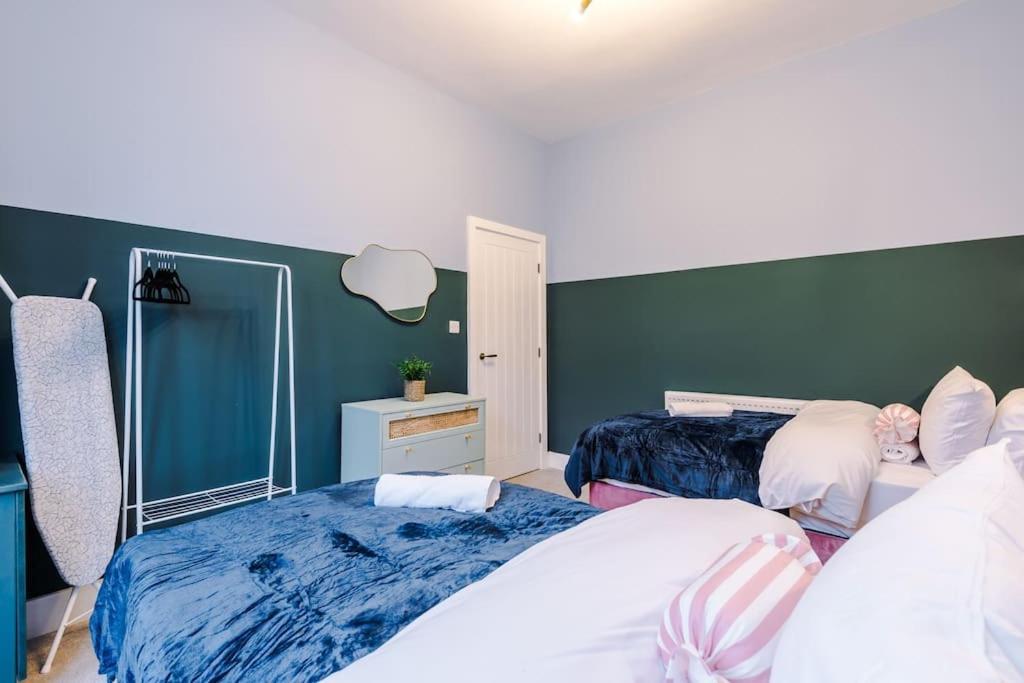 5 Bed Salford Sanctuary Retreat Villa Manchester Eksteriør bilde