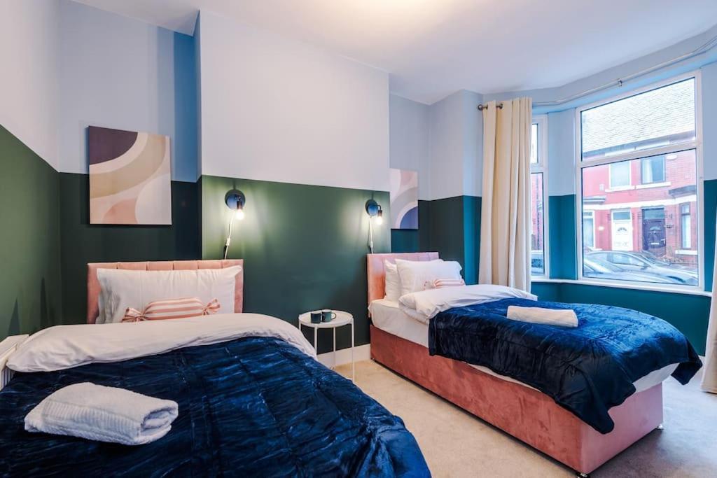5 Bed Salford Sanctuary Retreat Villa Manchester Eksteriør bilde