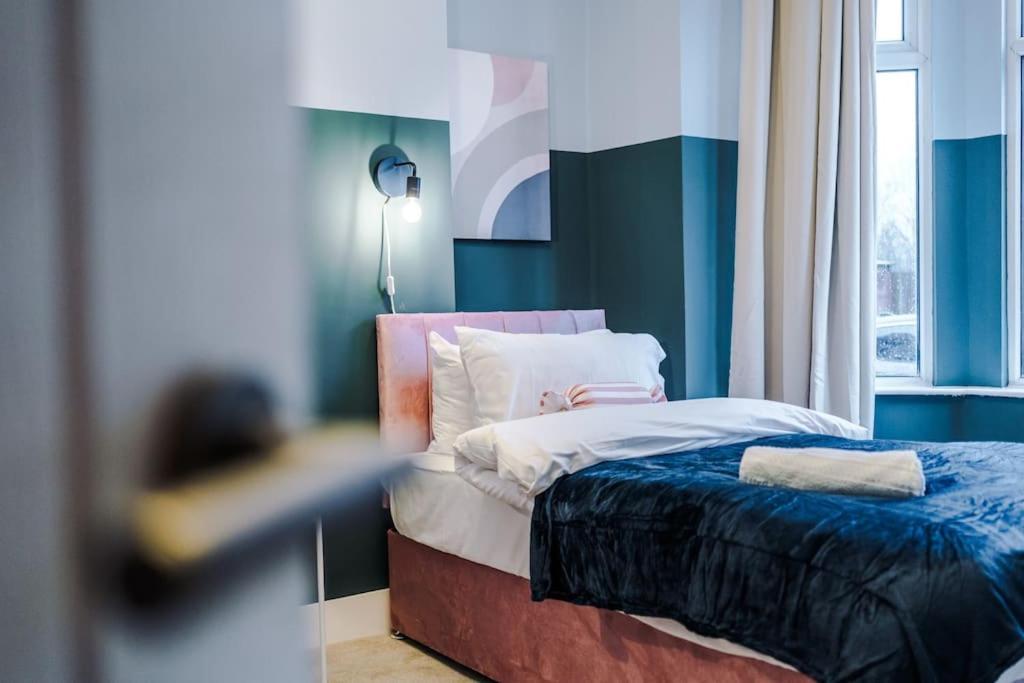 5 Bed Salford Sanctuary Retreat Villa Manchester Eksteriør bilde