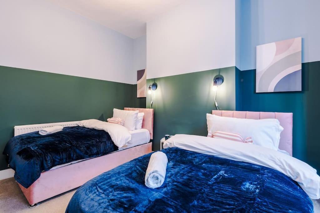 5 Bed Salford Sanctuary Retreat Villa Manchester Eksteriør bilde