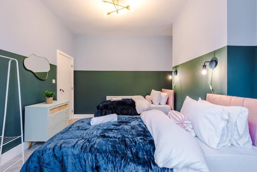5 Bed Salford Sanctuary Retreat Villa Manchester Eksteriør bilde