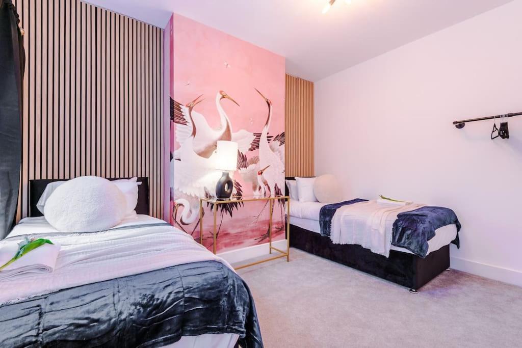 5 Bed Salford Sanctuary Retreat Villa Manchester Eksteriør bilde