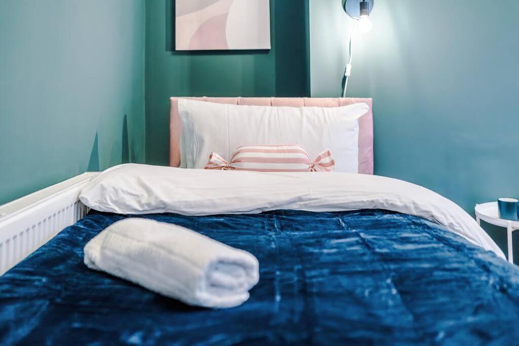 5 Bed Salford Sanctuary Retreat Villa Manchester Eksteriør bilde